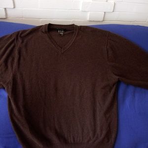 Men's JOS BANK v-neck sweater